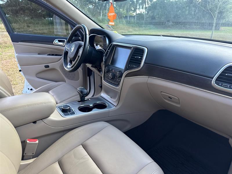 Jeep Grand Cherokee Limited 4WD 2015