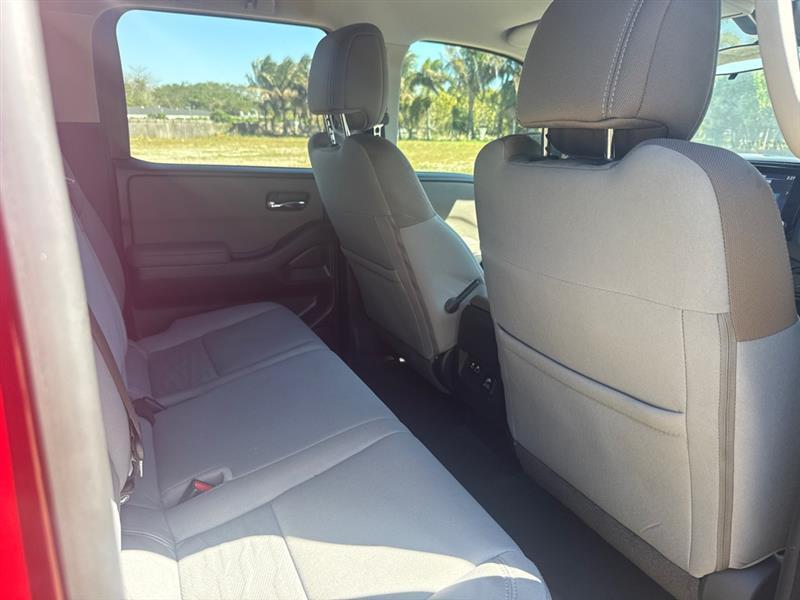 Nissan Frontier S Crew Cab 2WD 2022