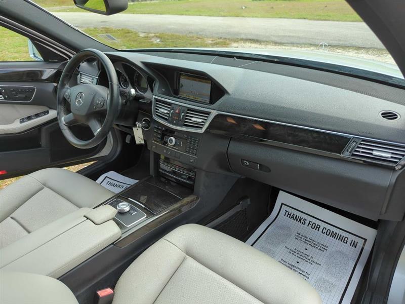 Mercedes-Benz E-Class E350 Sedan 2010