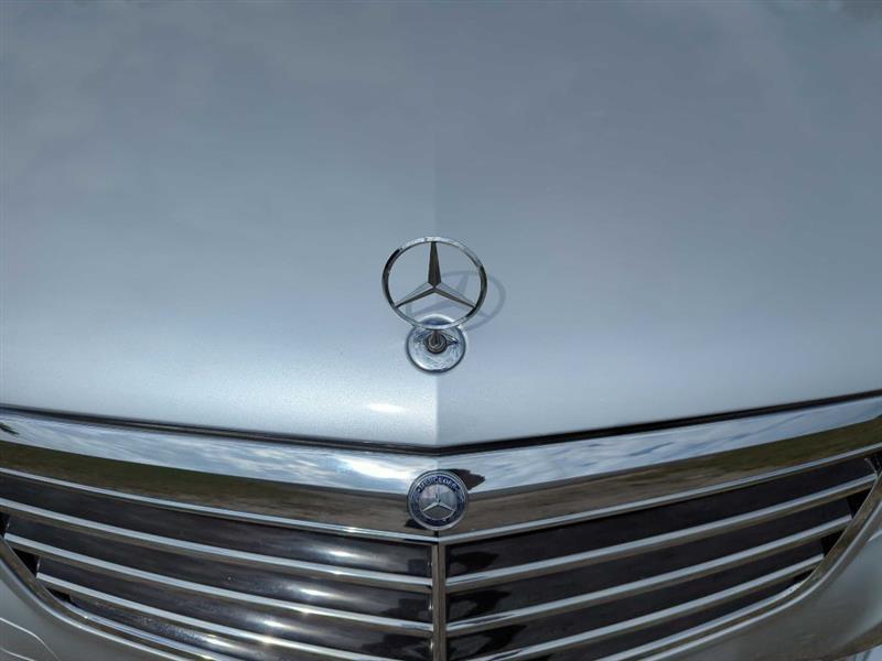 Mercedes-Benz E-Class E350 Sedan 2010