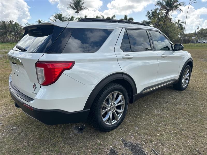 Ford Explorer XLT AWD 2020