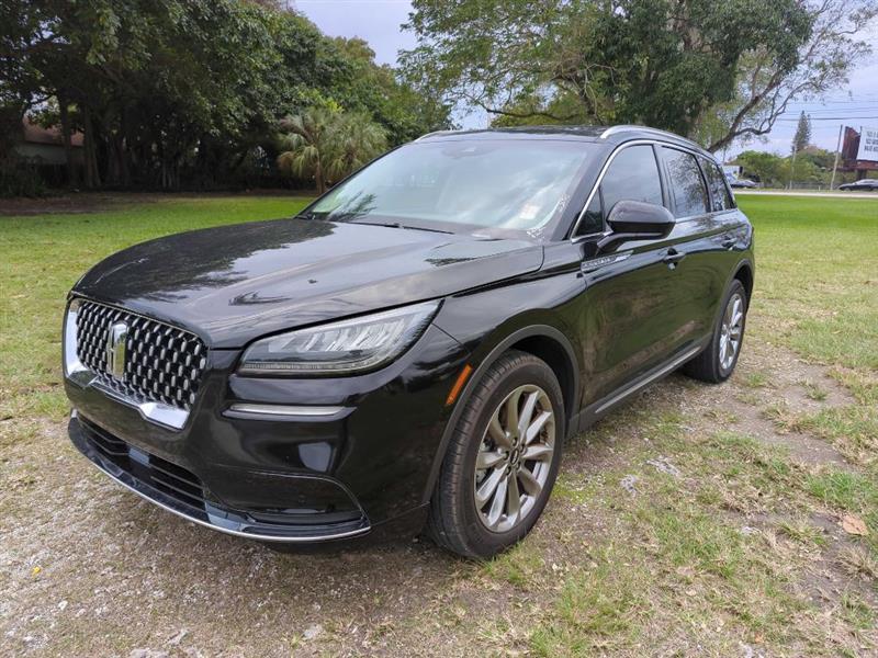 Lincoln Corsair Base 2022