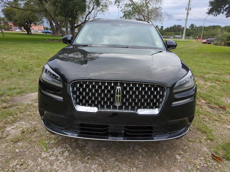 Lincoln Corsair Base 2022