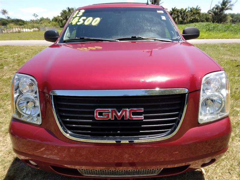 GMC Yukon SLT 4WD 2013