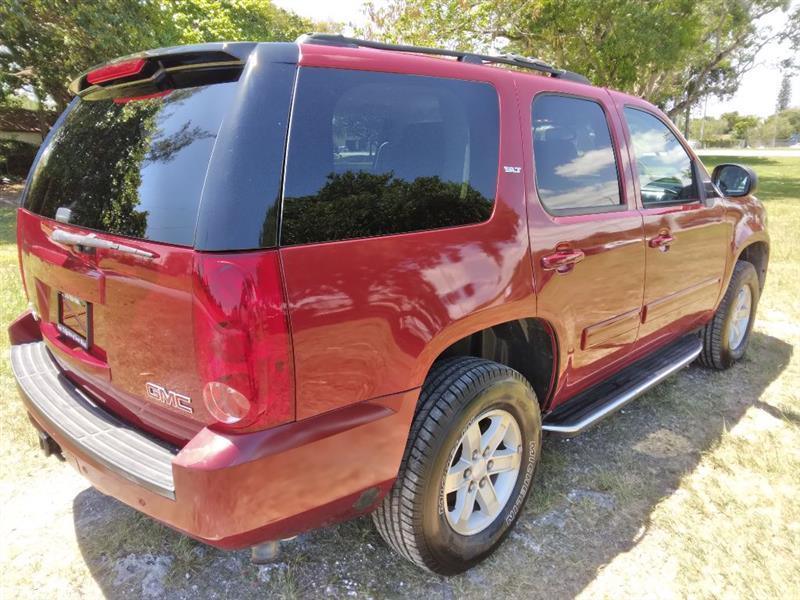 GMC Yukon SLT 4WD 2013