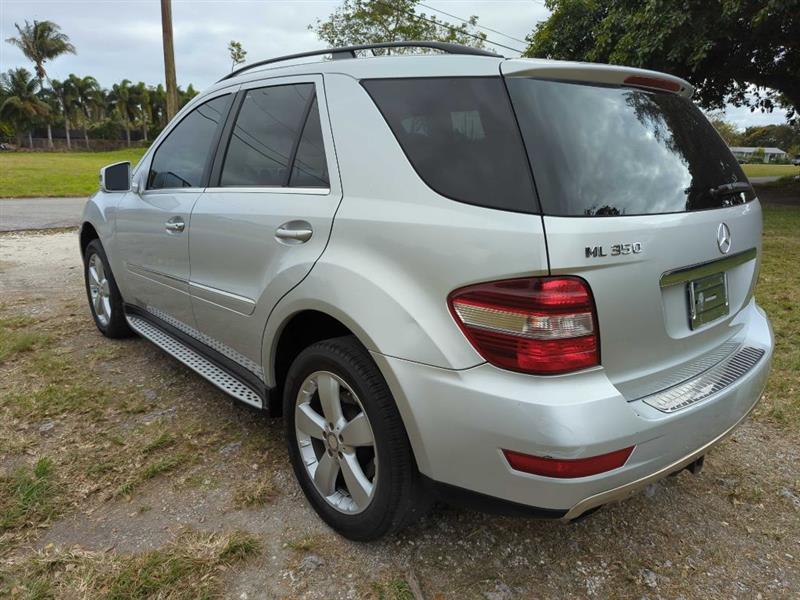 Mercedes-Benz M-Class ML350 2011