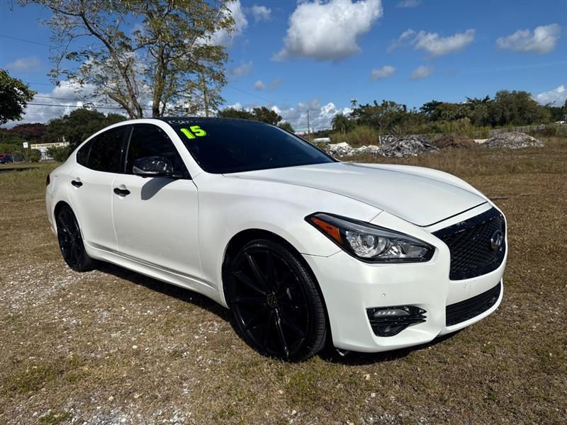 Infiniti Q70 37 2015