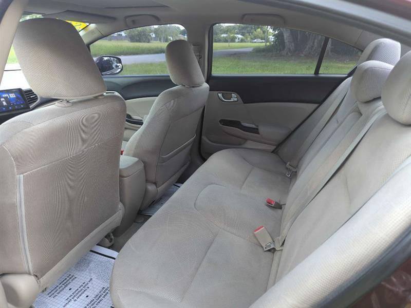Honda Civic EX Sedan 5-Speed AT 2012
