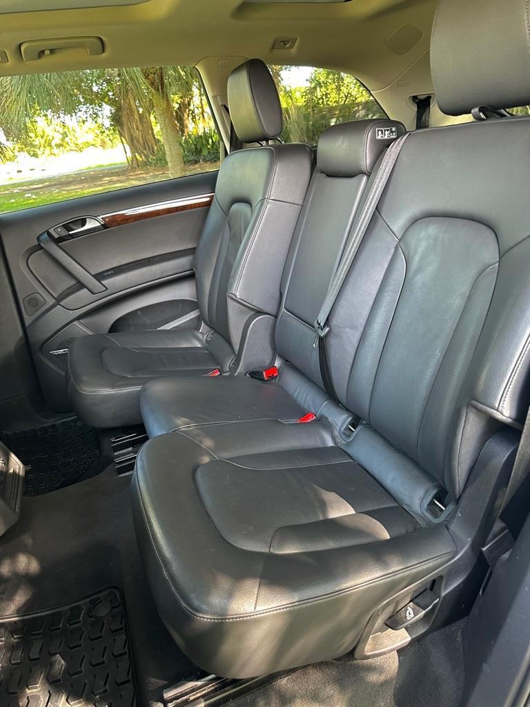 Audi Q7 3.0T Premium Plus quattro 2015