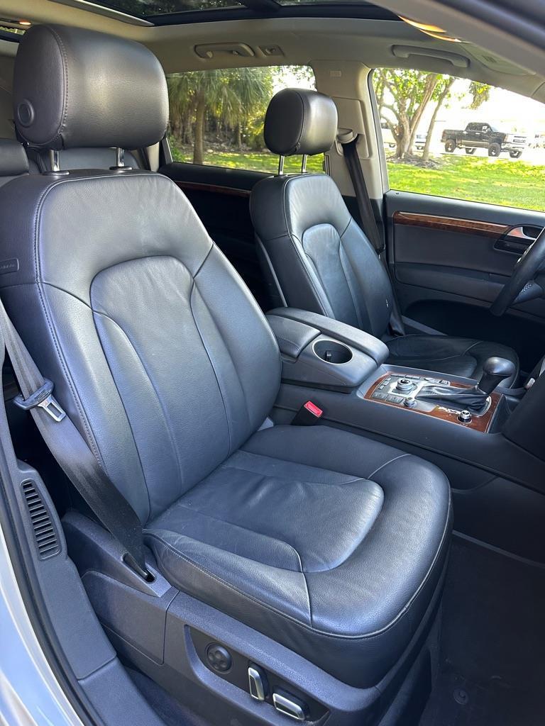 Audi Q7 3.0T Premium Plus quattro 2015