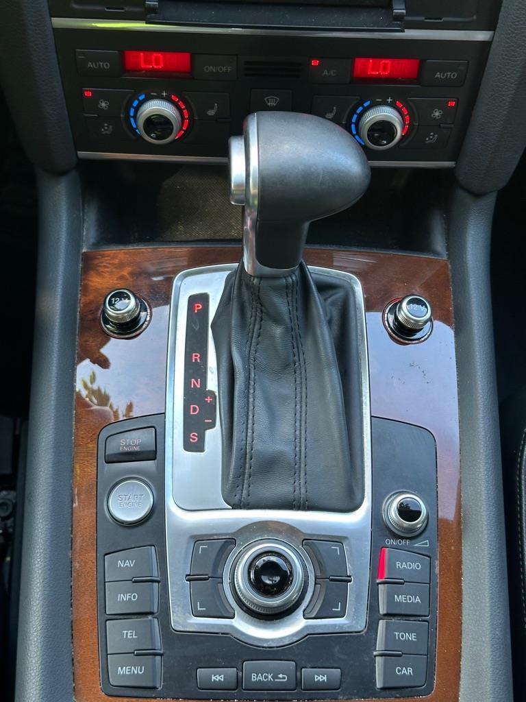 Audi Q7 3.0T Premium Plus quattro 2015