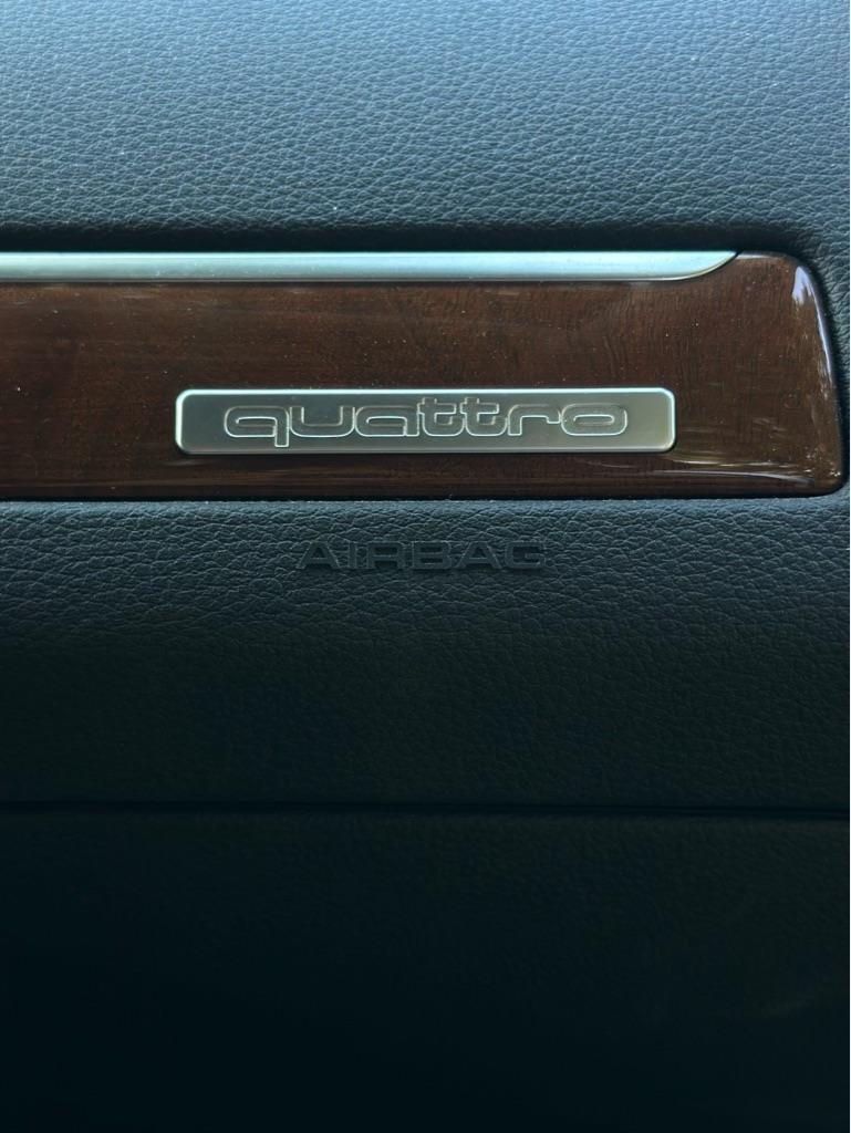 Audi Q7 3.0T Premium Plus quattro 2015