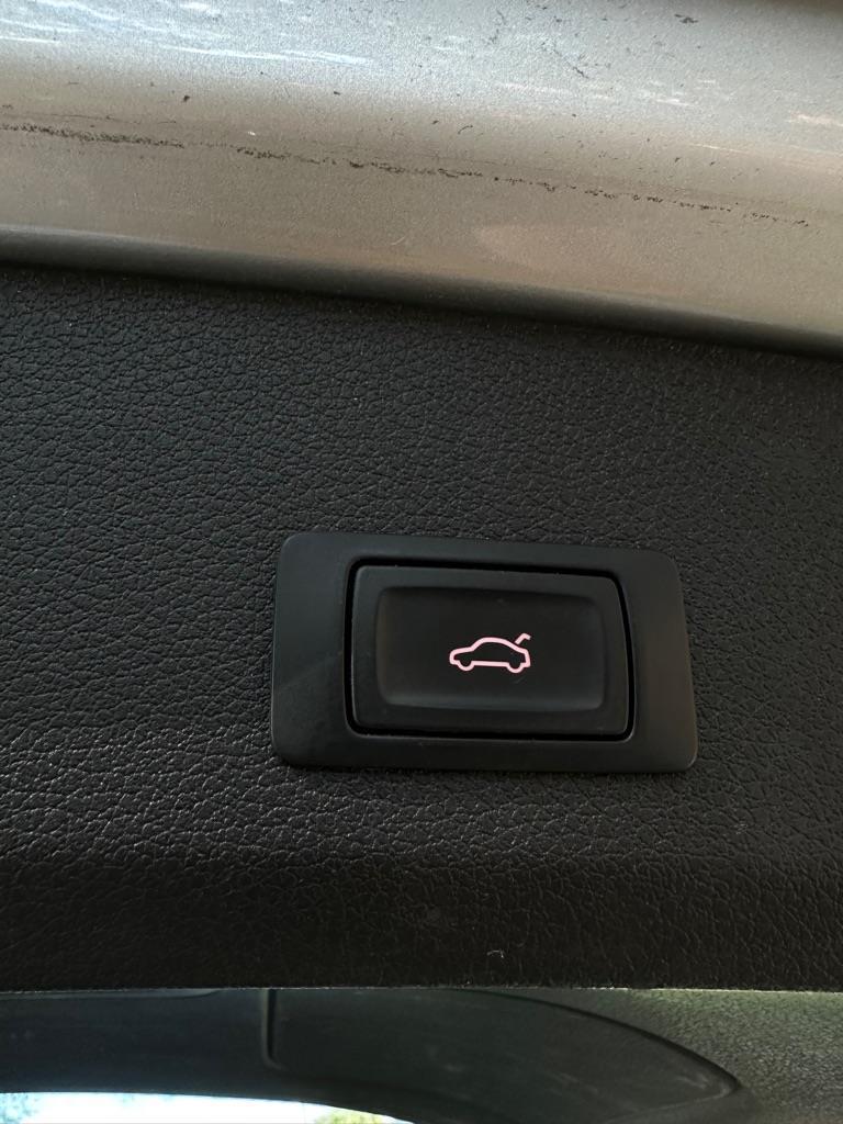 Audi Q7 3.0T Premium Plus quattro 2015