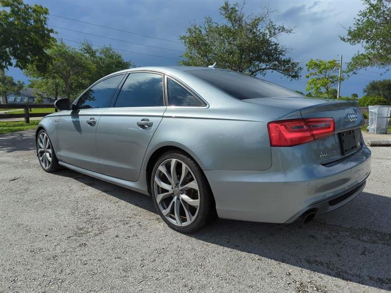 Audi A6 3.0T quattro Tiptronic 2013