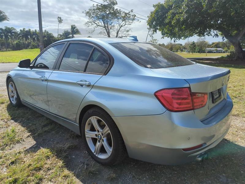 BMW 3-Series 328i Sedan 2014