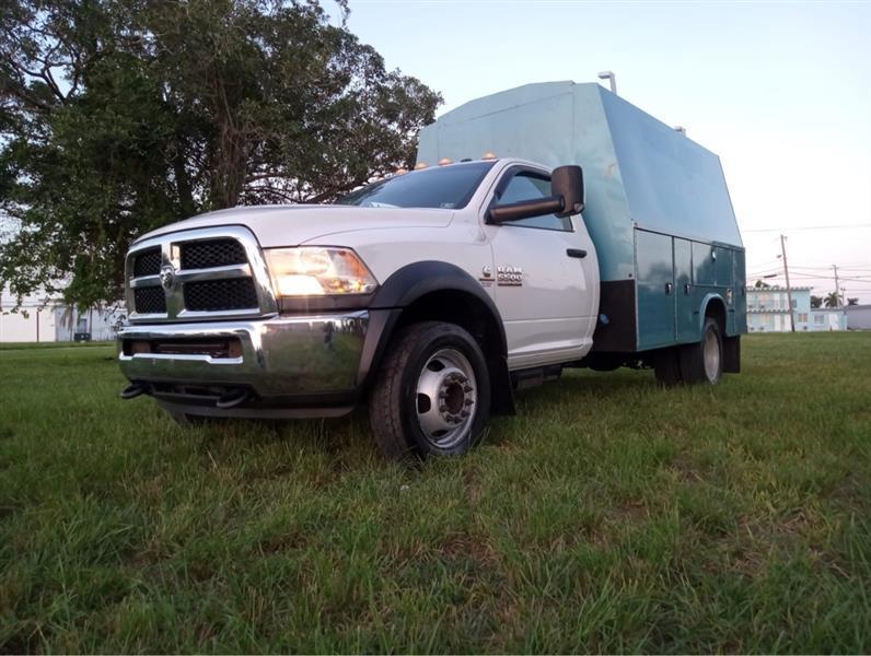 RAM 5500 Regular Cab 2WD DRW 2015