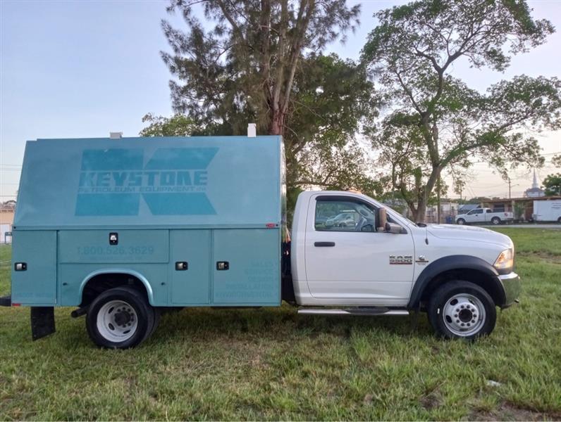 RAM 5500 Regular Cab 2WD DRW 2015