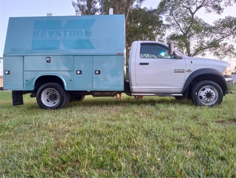 RAM 5500 Regular Cab 2WD DRW 2015