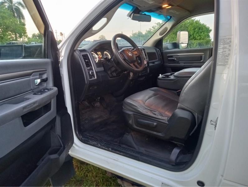 RAM 5500 Regular Cab 2WD DRW 2015