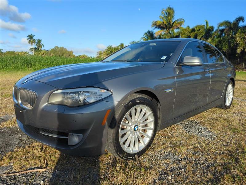 BMW 5-Series 535i 2012