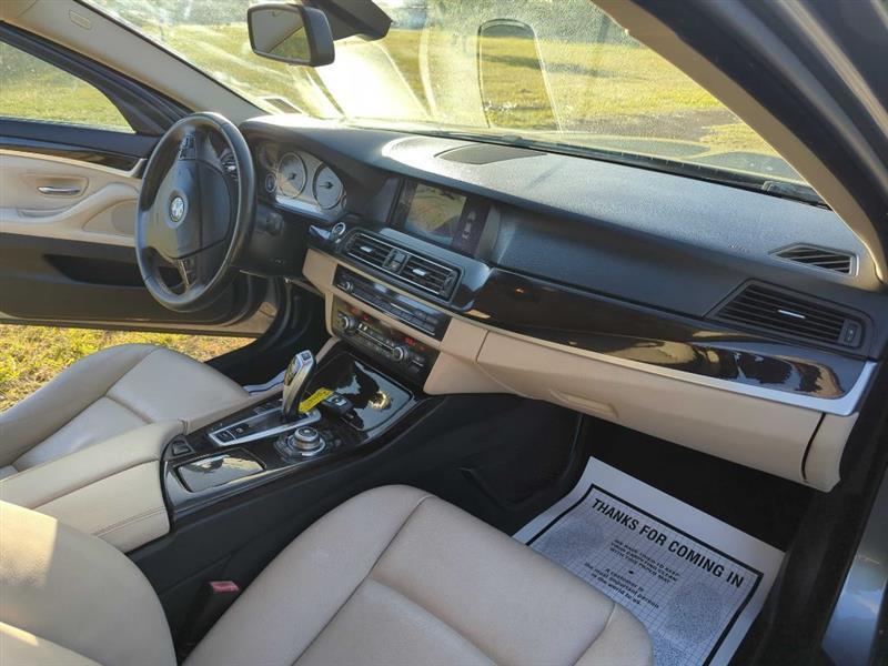 BMW 5-Series 535i 2012