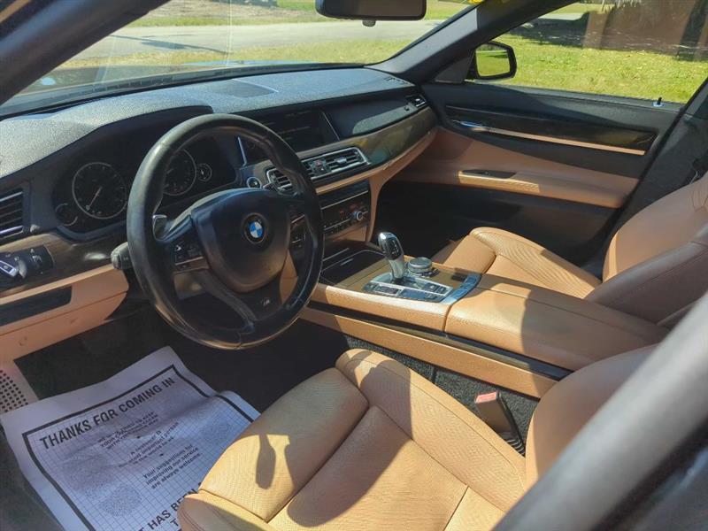 BMW 7-Series 740i 2015