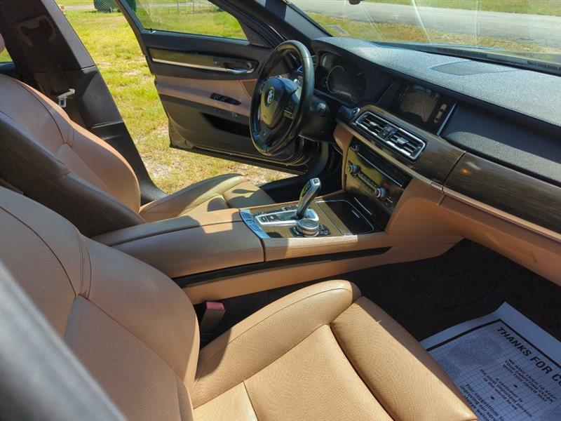 BMW 7-Series 740i 2015