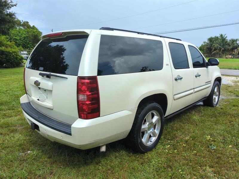 Chevrolet Suburban LS 1500 2WD 2008