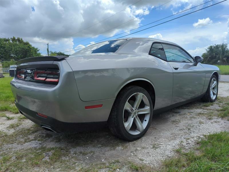 Dodge Challenger SXT 2017