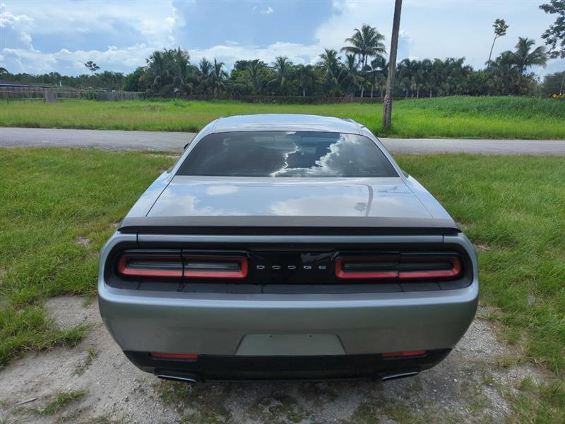 Dodge Challenger SXT 2017