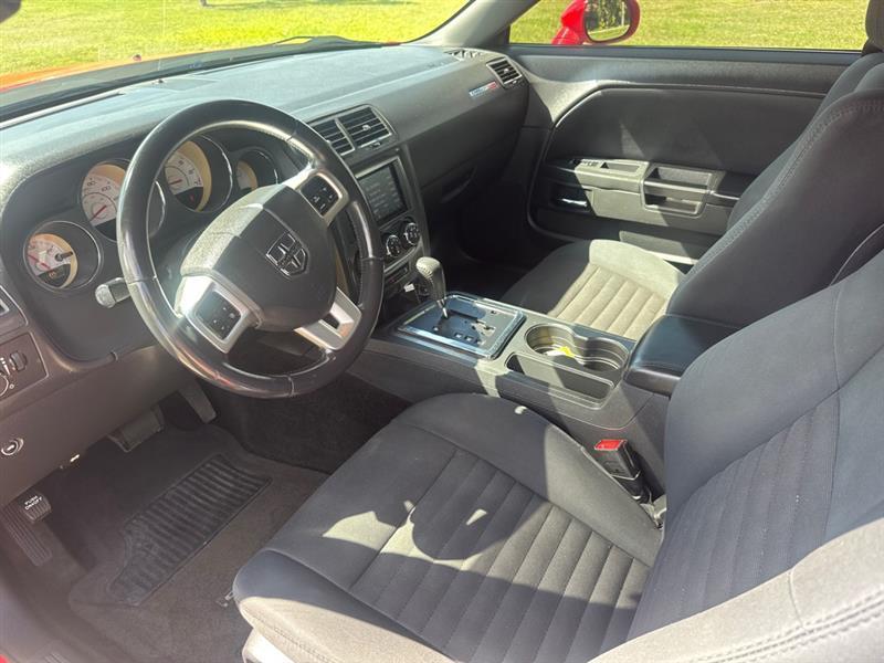 Dodge Challenger SXT 2014