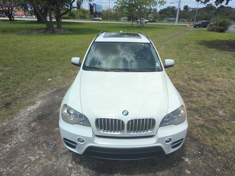 BMW X5 xDrive35i 2013
