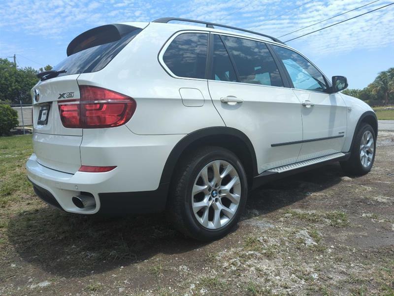 BMW X5 xDrive35i 2013