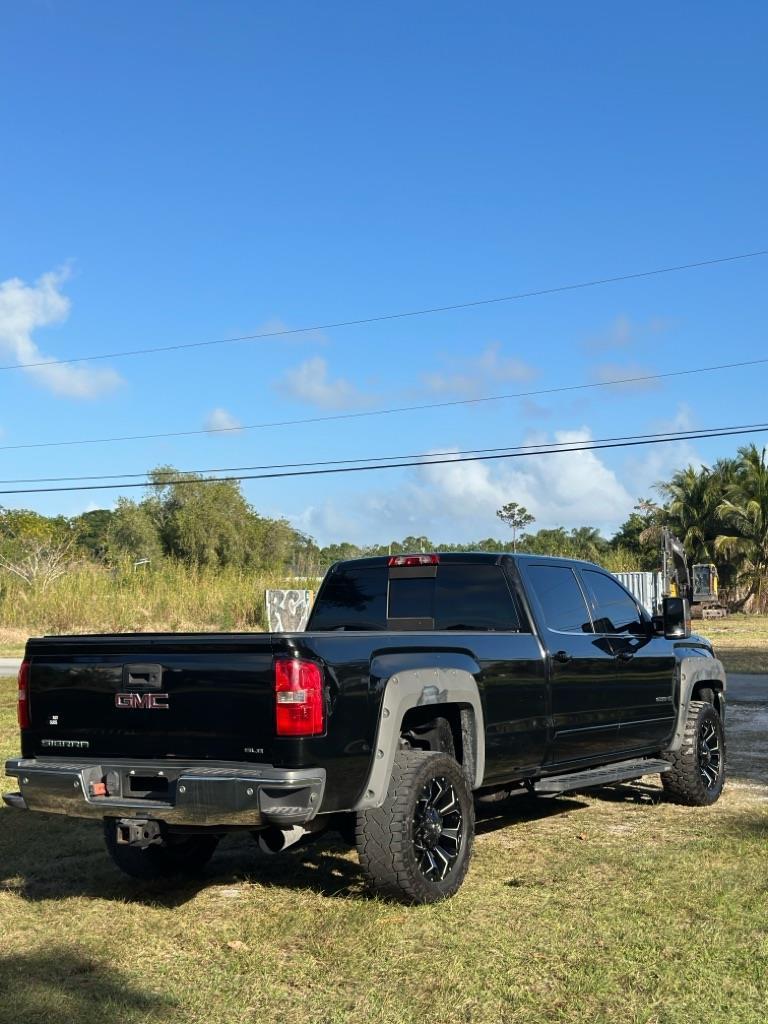 GMC Sierra 3500HD SLE Crew Cab 4WD 2015