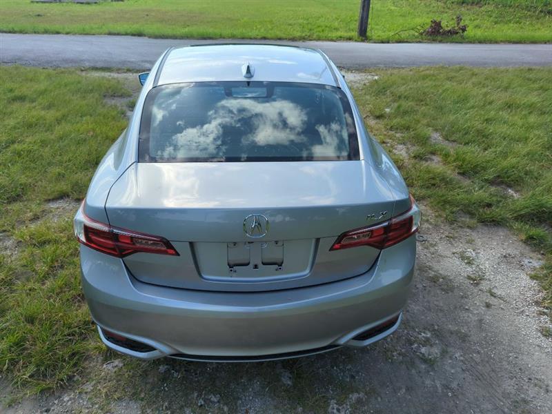 Acura ILX Base 2018