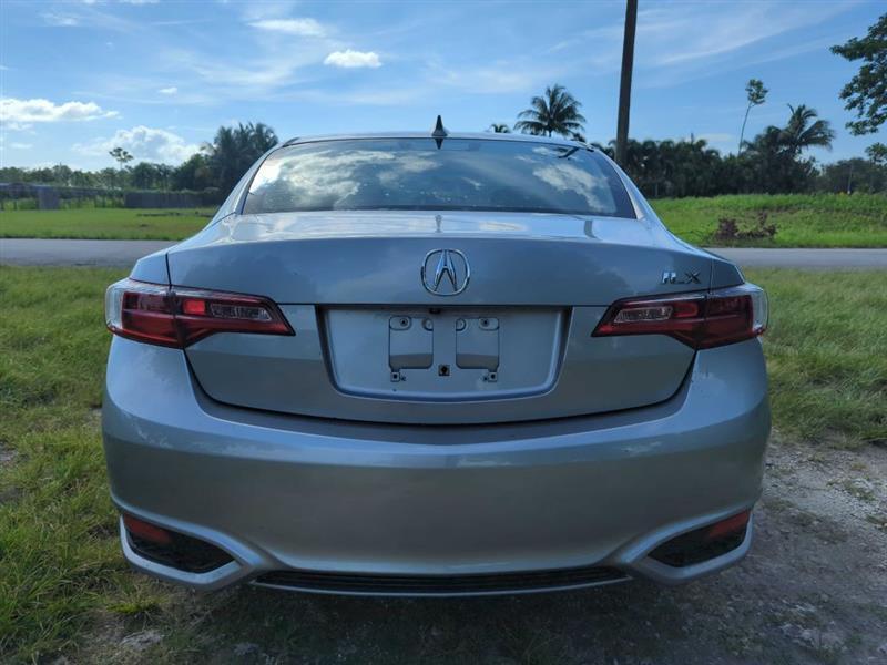 Acura ILX Base 2018