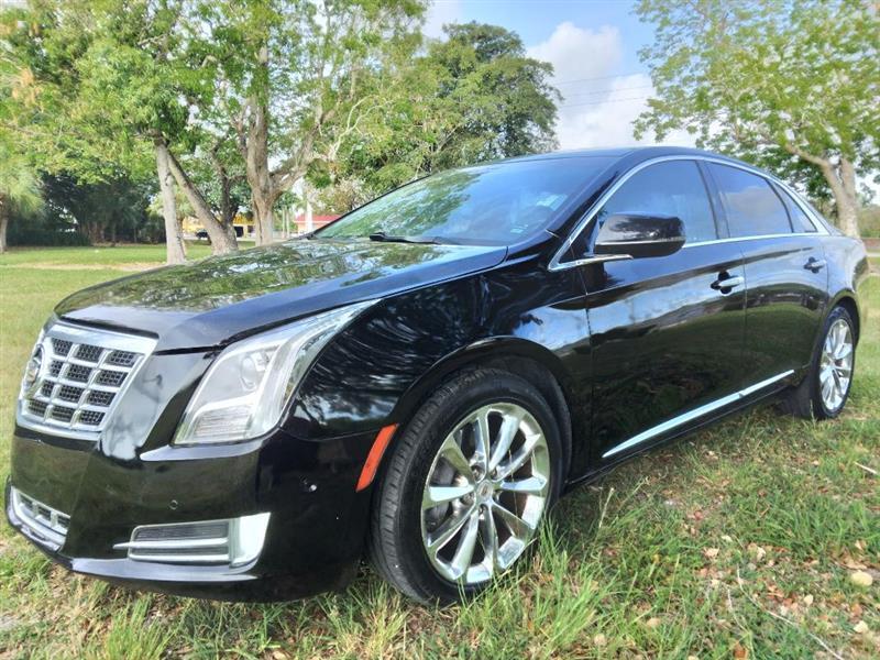 Cadillac XTS Luxury FWD 2014