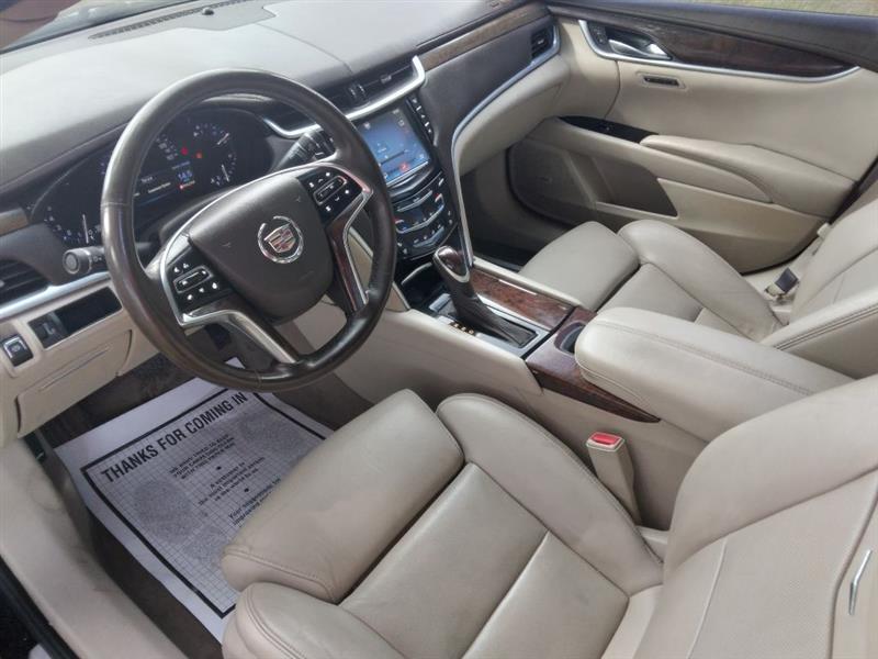 Cadillac XTS Luxury FWD 2014