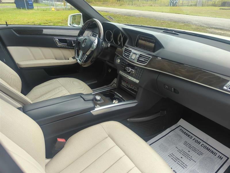 Mercedes-Benz E-Class E550 Sedan 4MATIC 2014