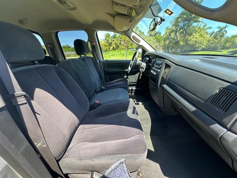 Dodge Ram 1500 ST Quad Cab Long Bed 2WD 2005