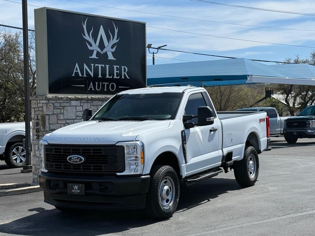 2024 Ford Super Duty F-350 SRW SUPER DUTY FX4
