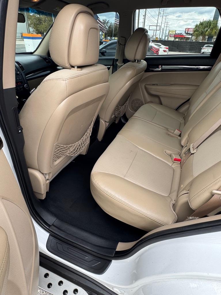 Kia Sorento EX 2WD 2012