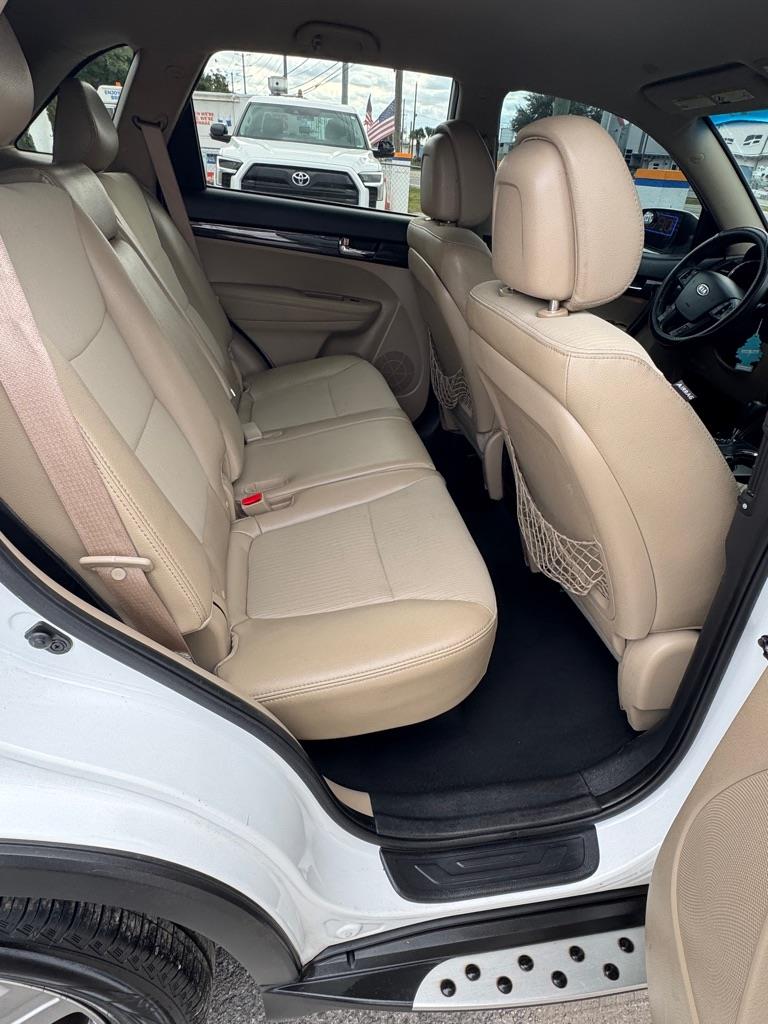 Kia Sorento EX 2WD 2012