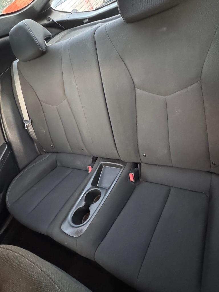 Hyundai Veloster Base 6MT 2015