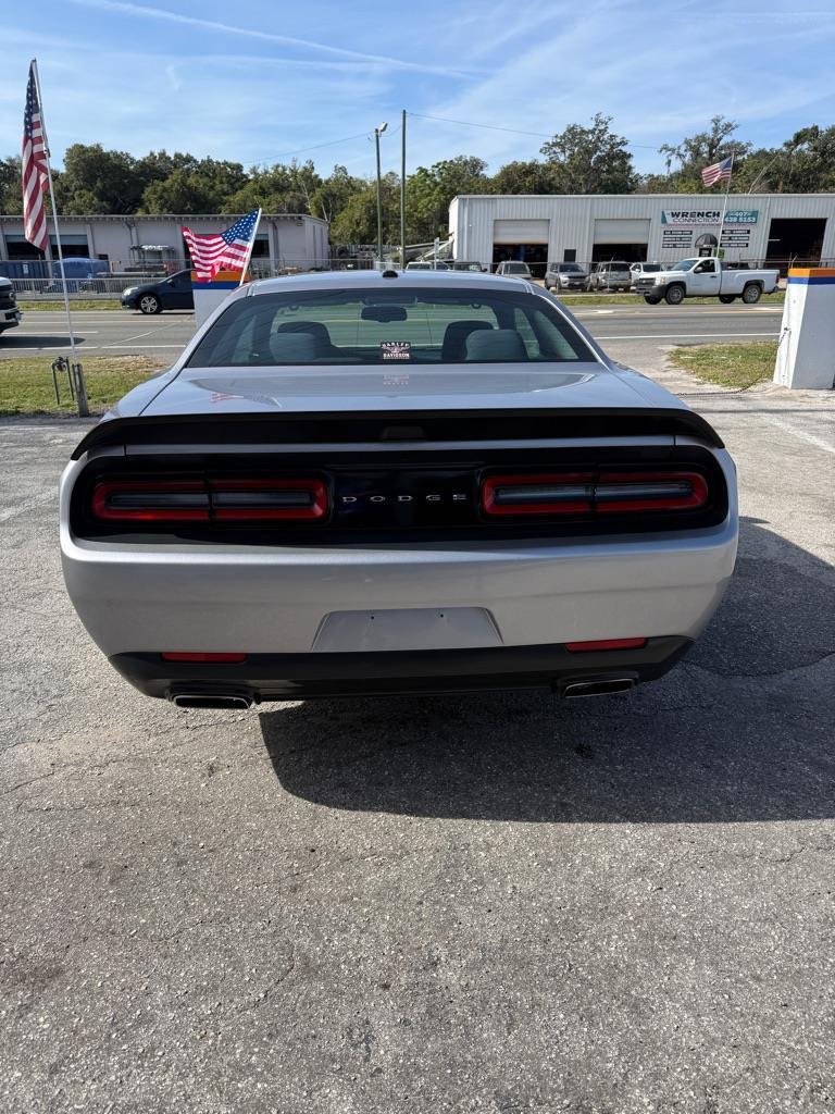 Dodge Challenger SXT 2016