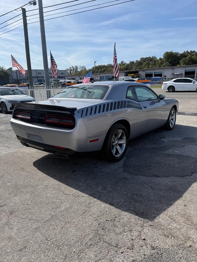 Dodge Challenger SXT 2016