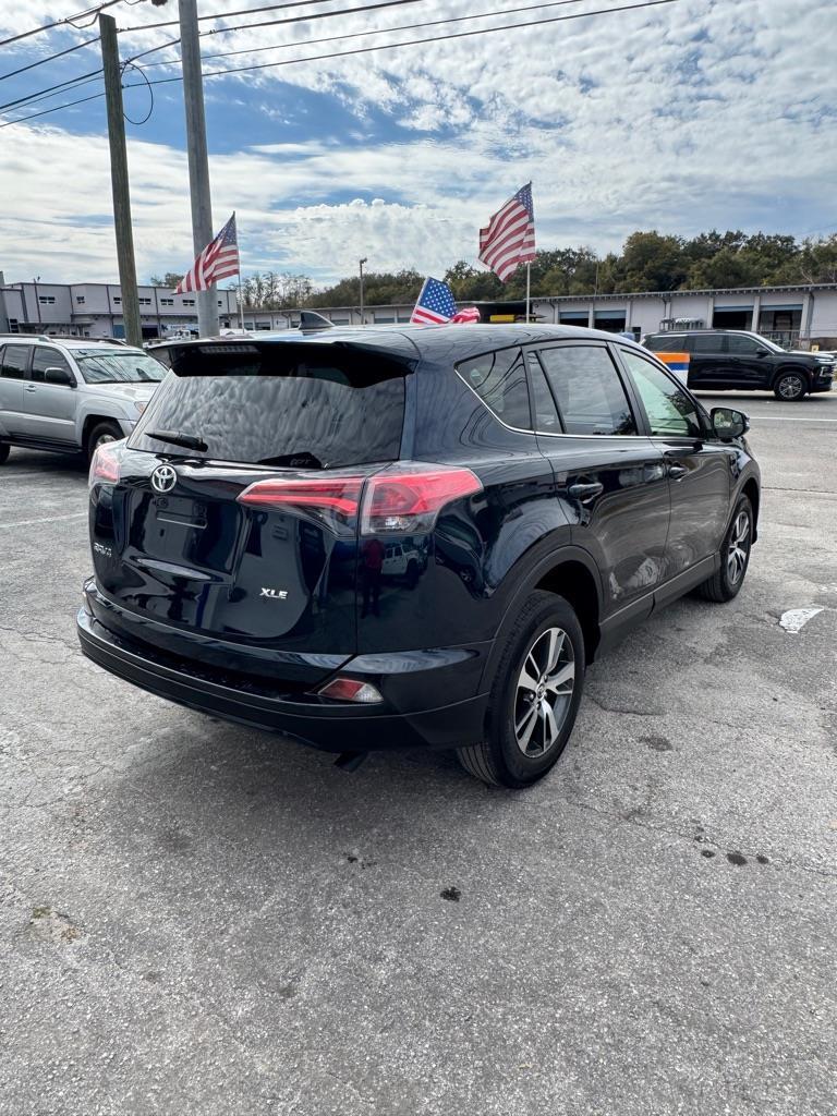 Toyota RAV4 XLE FWD 2018