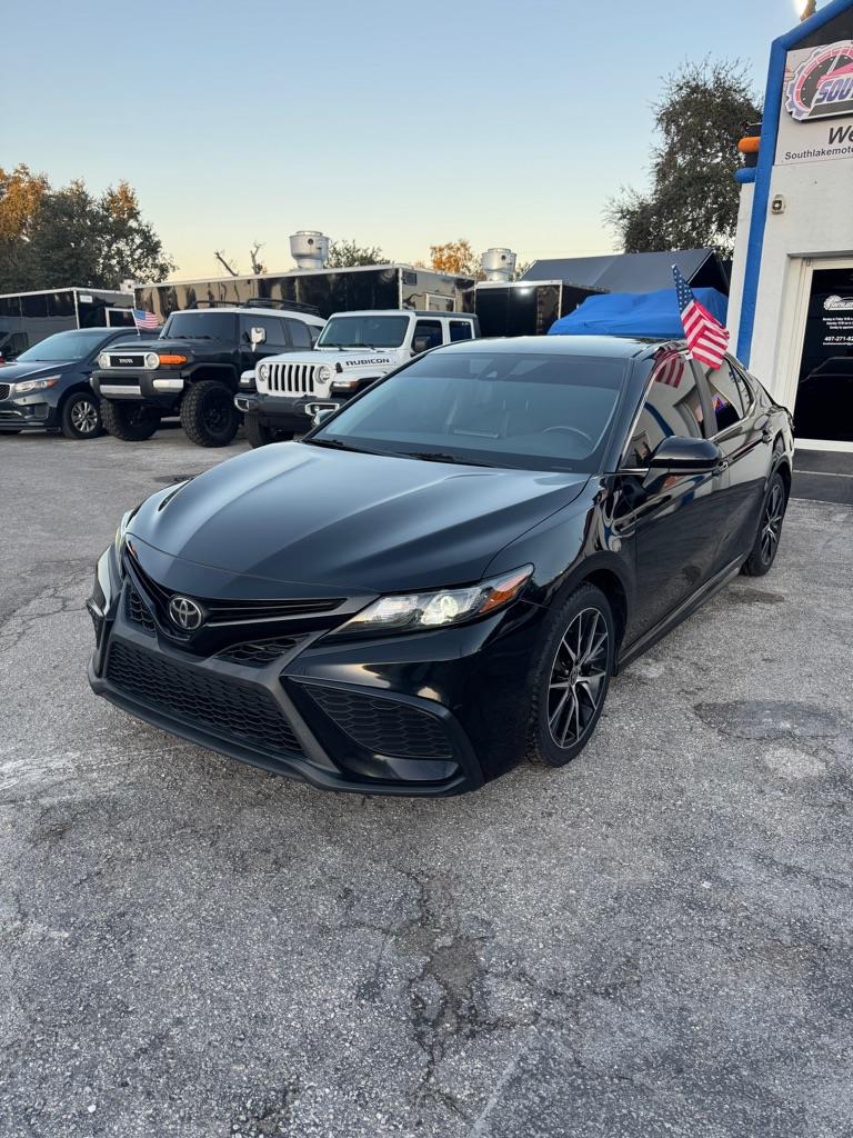 2021 Toyota Camry SE
