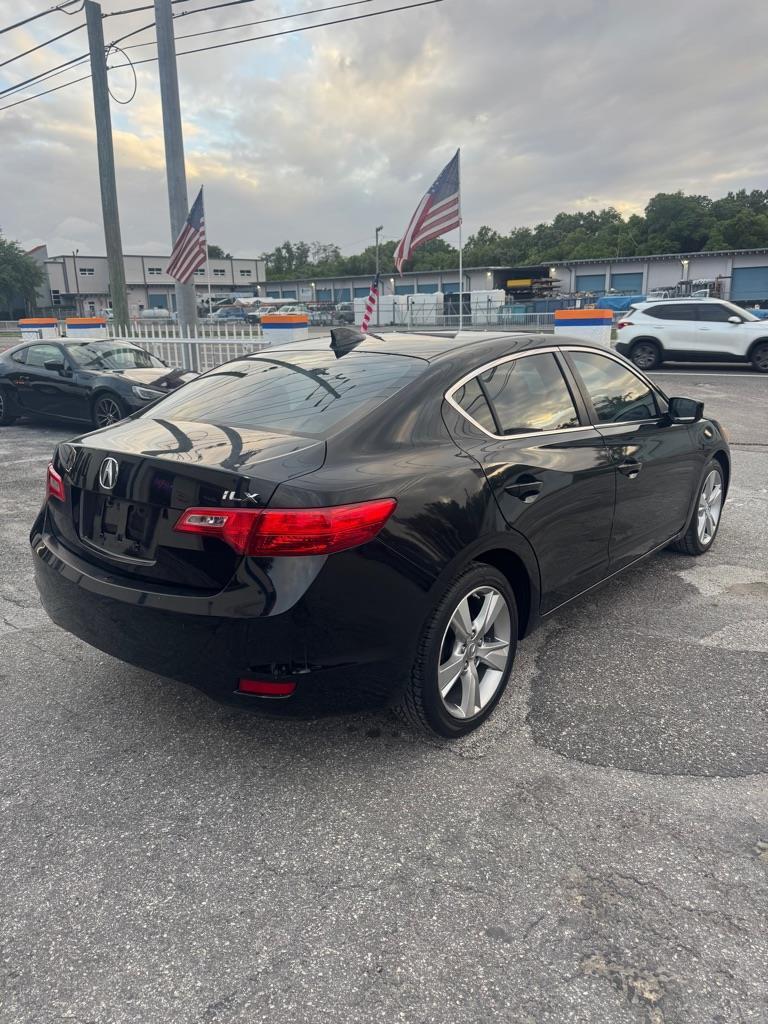 Acura ILX 5-Spd AT 2015