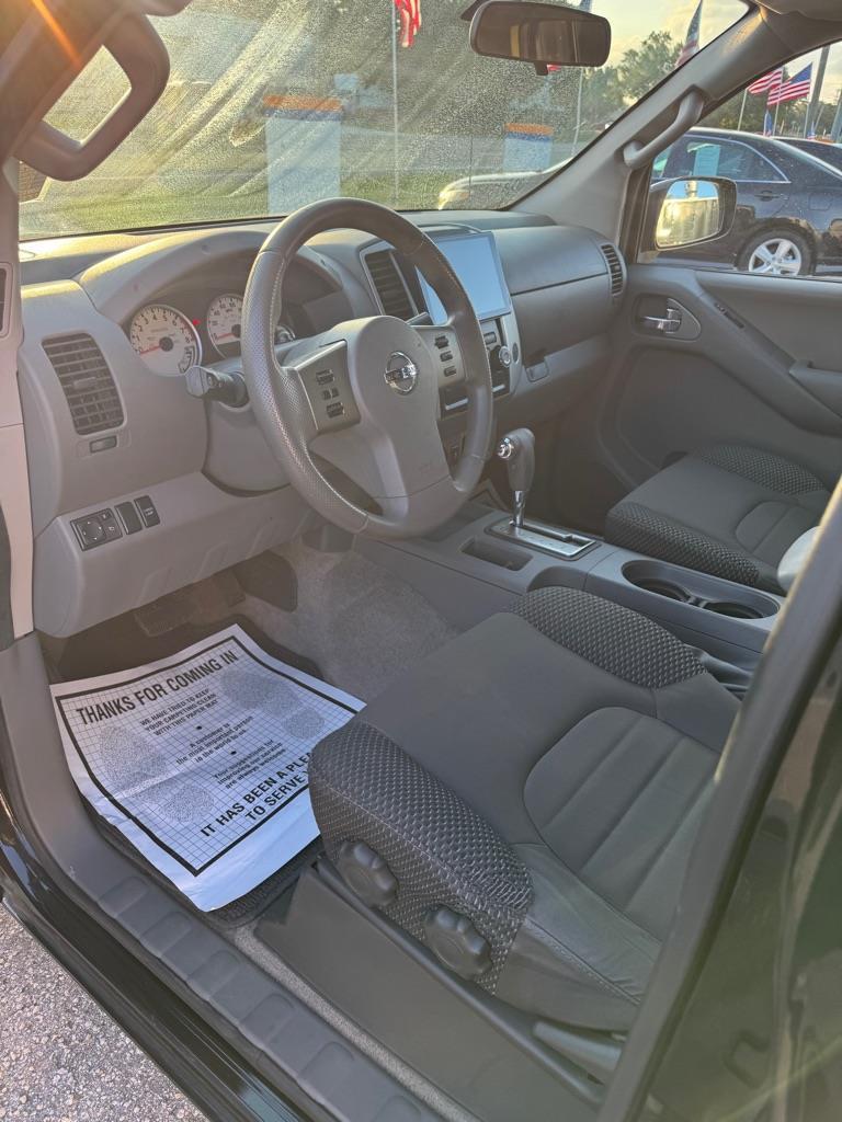 Nissan Frontier S Crew Cab 2WD 2012
